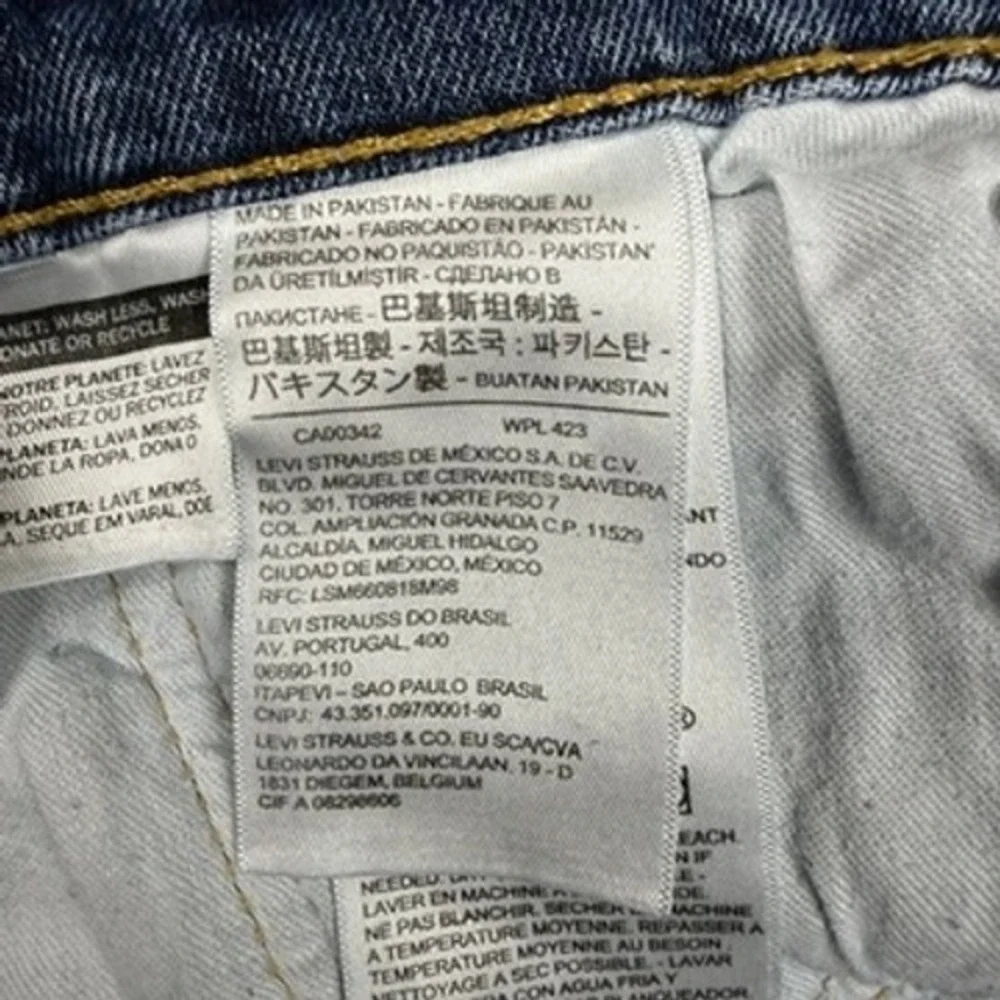 Levis 505 Regular Fit Jeans Mens 38x32/Actual 36